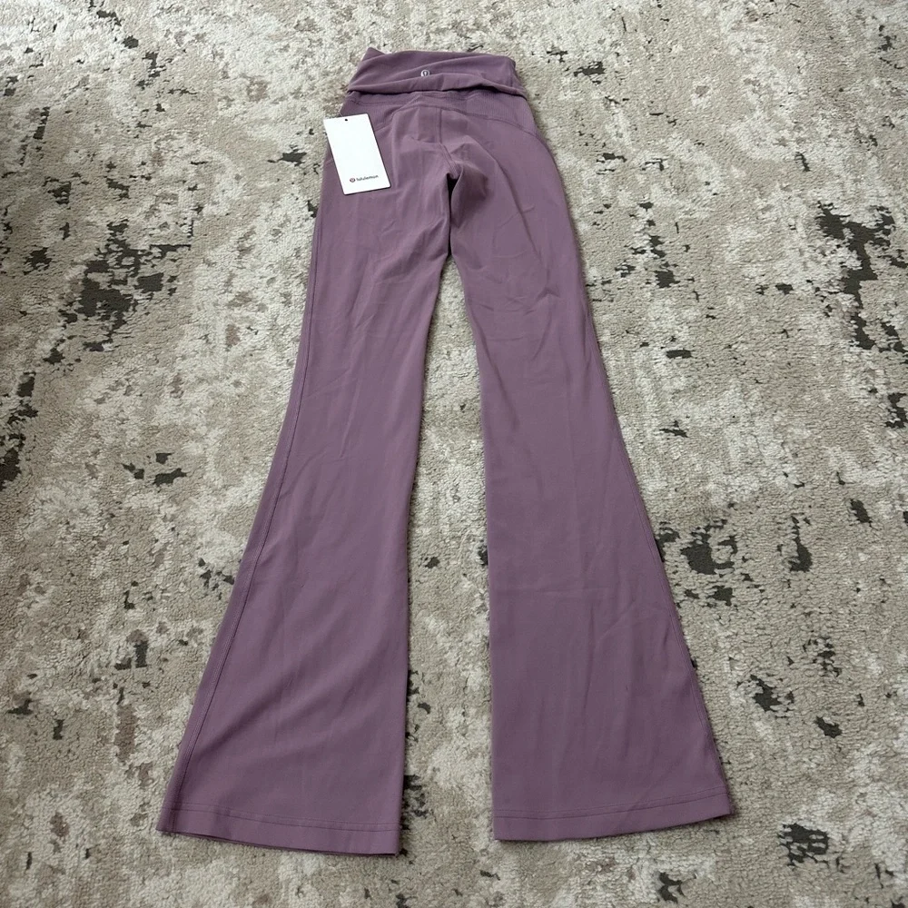 Lululemon Groove Nulu Foldover-Waist Flared Pant Size 0 NWT - Lavender Lux